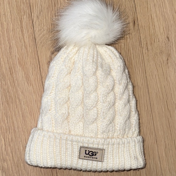 UGG Australia Cream Knit Pom-Pom Beanie - Picture 5 of 6
